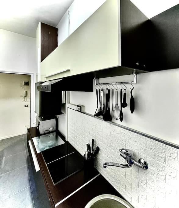 Tiffany'S House B&B Milano Exteriör bild