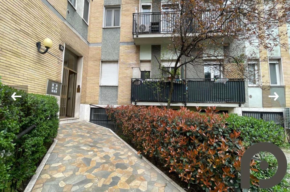Tiffany'S House B&B Milano Exteriör bild